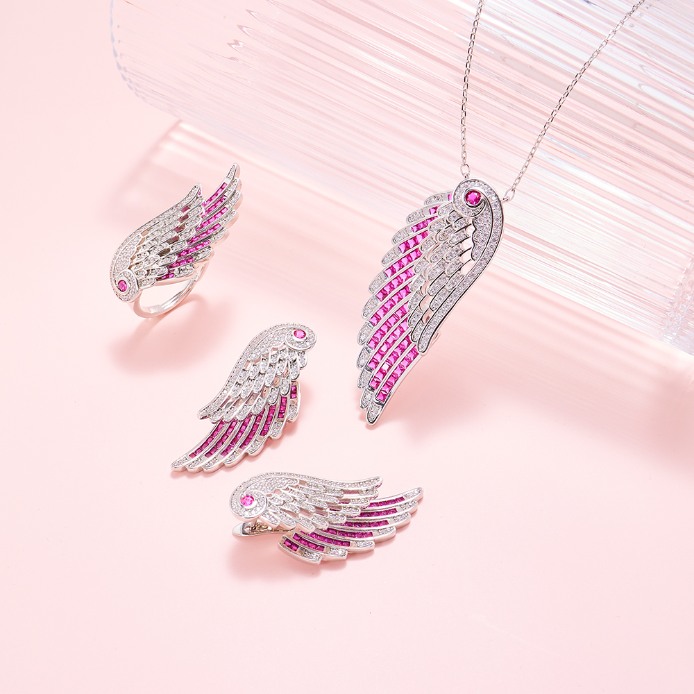 IN JEWELIFE Cubic Zircon Wings - Paradise Jewelry & Watches Llc Miami Photos のレビューと価格
